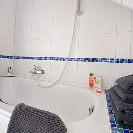 Ueber Den Daechern Von In Bester Innenstadtlage * Kiel