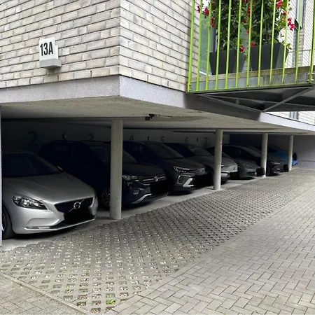 Ueber Den Daechern Von In Bester Innenstadtlage Kiel