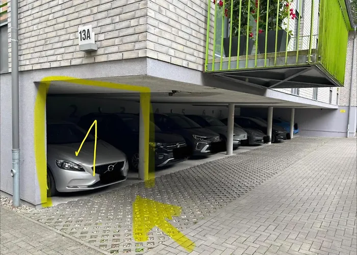 über Den Dächern Von In Bester Innenstadtlage * Kiel